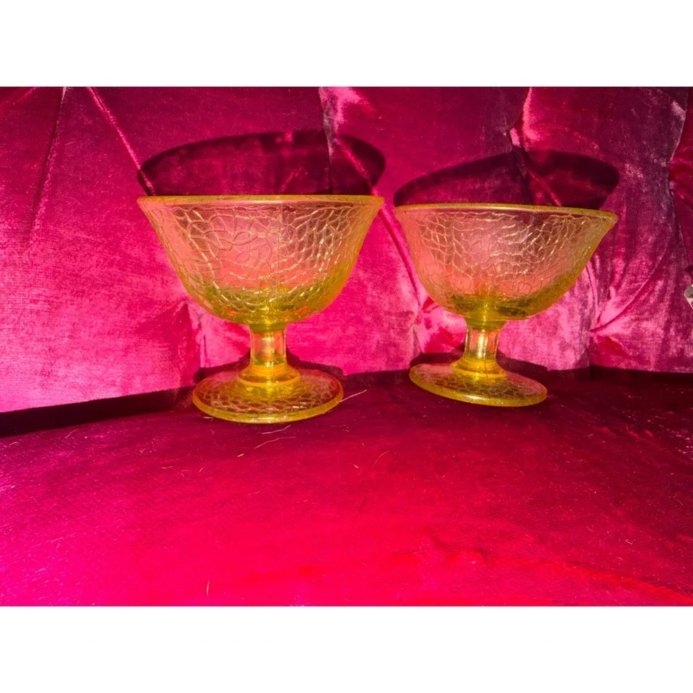 L.E. Smith By Cracky Canary Yellow Vaseline Uranium Glass Sherbet Cups Set of 2